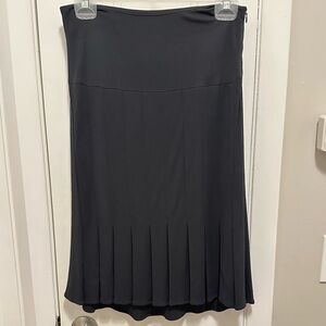 YIGAL AZROUEL Pleated Solid Black Fitted Midi Skirt 2 Rayon Stretch Unlined